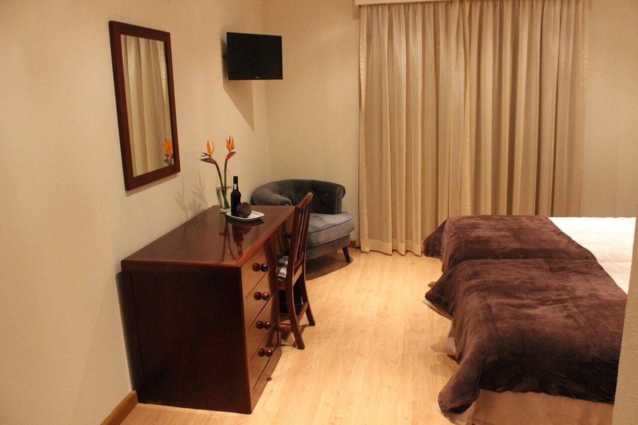 Bed and Breakfast Residencial Farol Ponta do Pargo Esterno foto