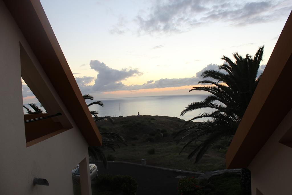 Bed and Breakfast Residencial Farol Ponta do Pargo Esterno foto