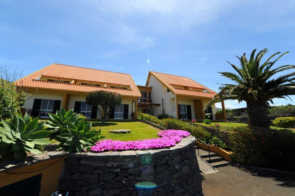 Bed and Breakfast Residencial Farol Ponta do Pargo Esterno foto